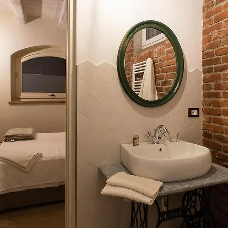 Acini E Rose * Montalenghe