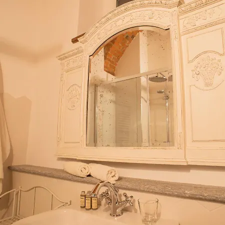 Acini E Rose Апартаменты Montalenghe